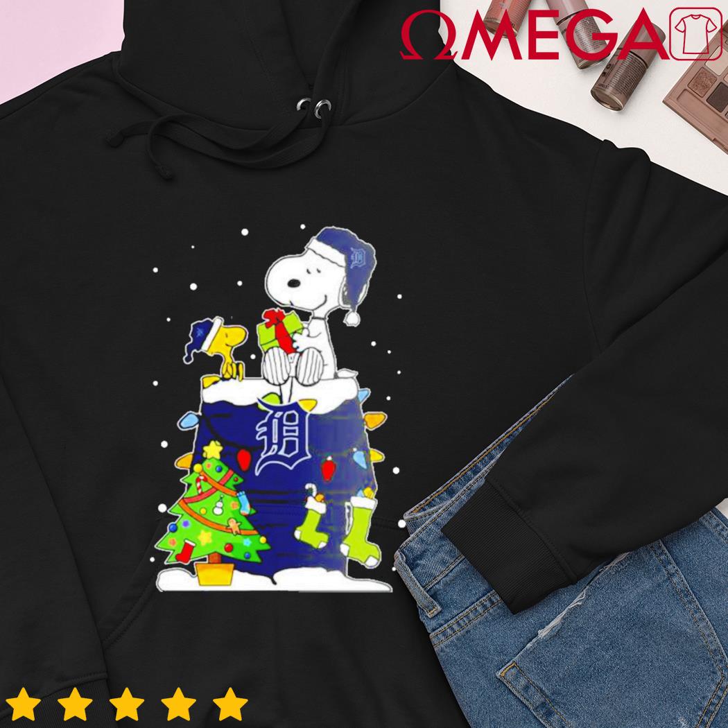 Snoopy And Woodstock New York Yankees Makes Me Drinks Shirt, hoodie,  sweater, long sleeve and tank top