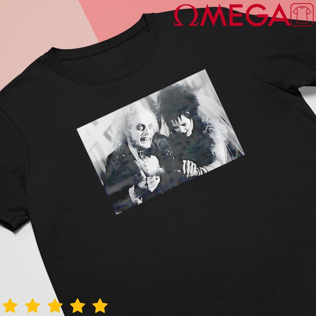 Beetlejuice Michael Keaton and Winona Ryder Photo Retro shirt